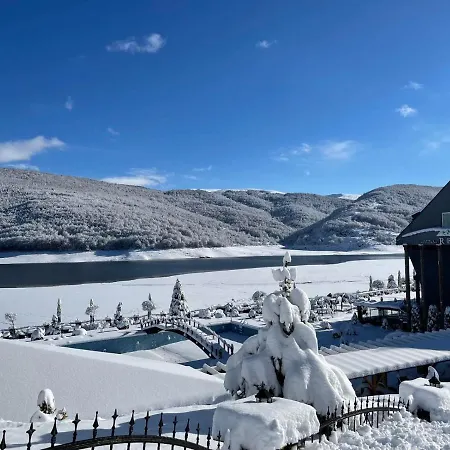 Rey Hotel Mavrovo